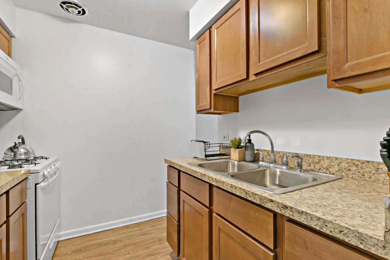 Stunning 1Br Apartment At Center Of Lakeview - Oakdale 211 Chicago Dış mekan fotoğraf